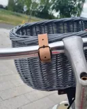wiklinowy-koszyk-na-rower-dla-dzieci-szary-na-paski-dumpy-material-dominujacy-wiklina