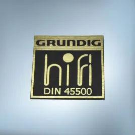 greatergreatergreater-grundig-hifi-din-45500-20x20mm-zloty-emblemat-naklejka-logo-zamiennik
