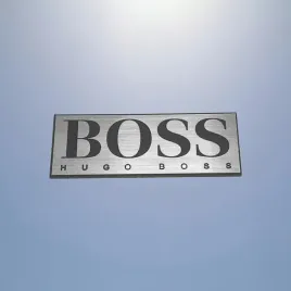 greatergreatergreater-hugo-boss-60x22mm-srebrny-emblemat-naklejka-logo-znaczek-zamiennik