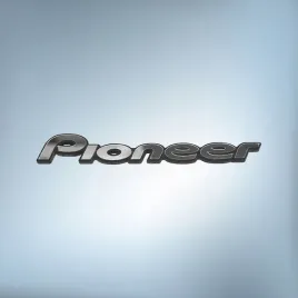 greatergreatergreater-emblemat-pioneer-35x5-srebrny-chrom-polysk-naklejka-logo-znaczek