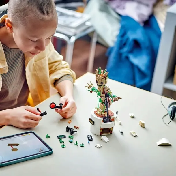 lego-tanczacy-groot