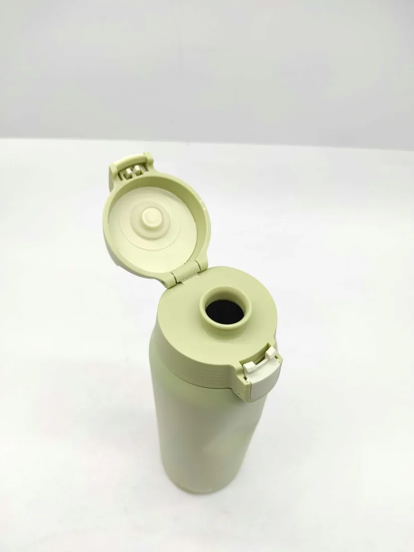 termos-sigg-shield-one-075-l-zielony