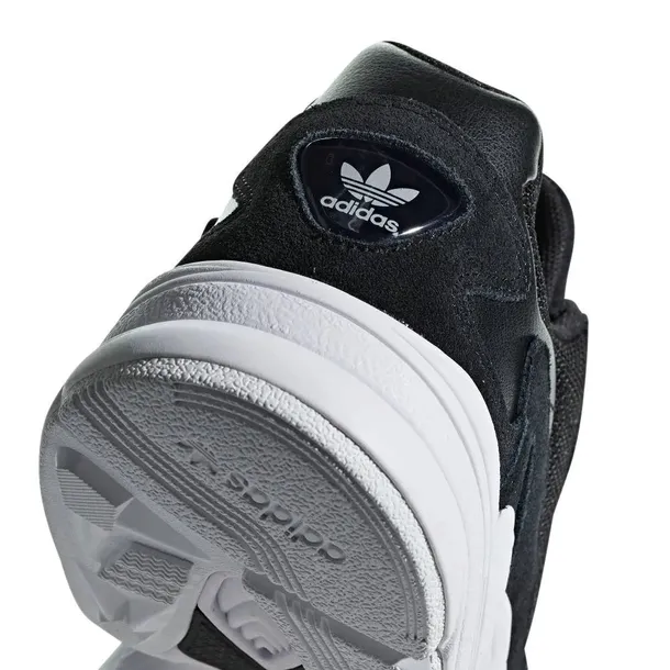 falcon-w-kod-producenta-b28129-marka-adidas