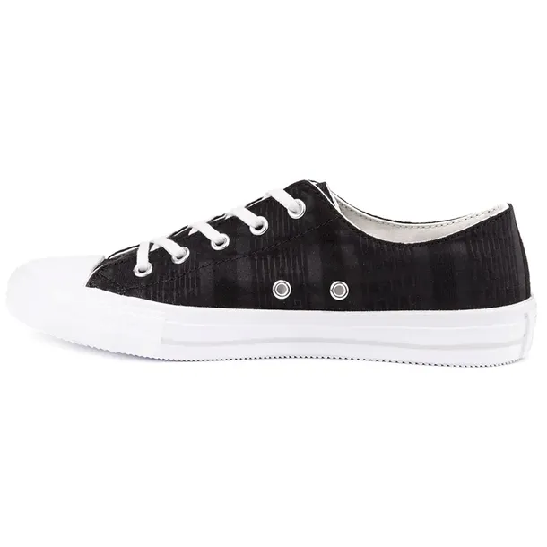 chuck-taylor-all-star-gemma-marka-converse