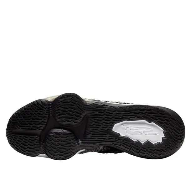 lebron-xvii-marka-nike