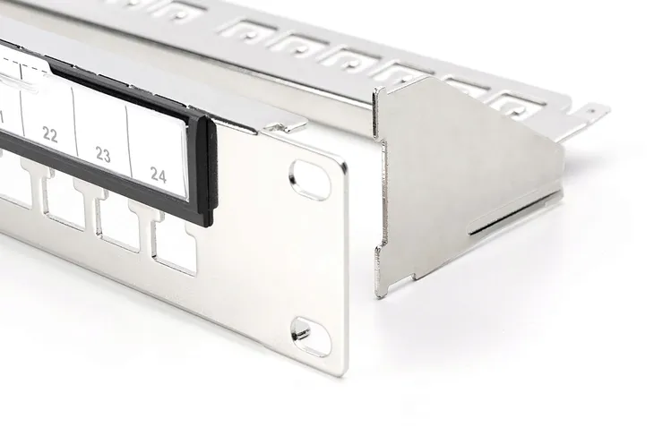 digitus-modulowy-panel-krosowy-24-portowy