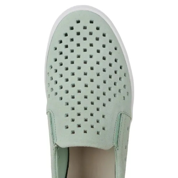 gazon-slip-on-216-1-caw-kod-producenta-731caw01342k8-marka-lacoste