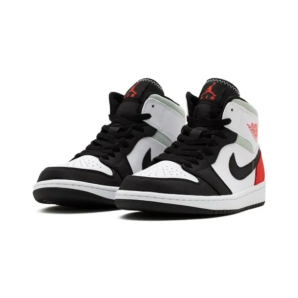 air-jordan-1-mid-se-rozmiar-425