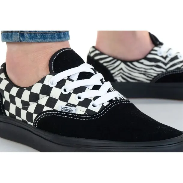 comfycush-era-marka-vans-kod-producenta-vn0a3wm917q1