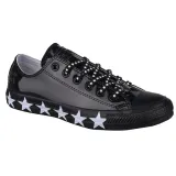 chuck-taylor-all-star-miley-cyrus
