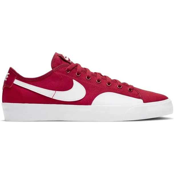sb-blazer-court