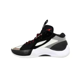 jordan-zoom-separate