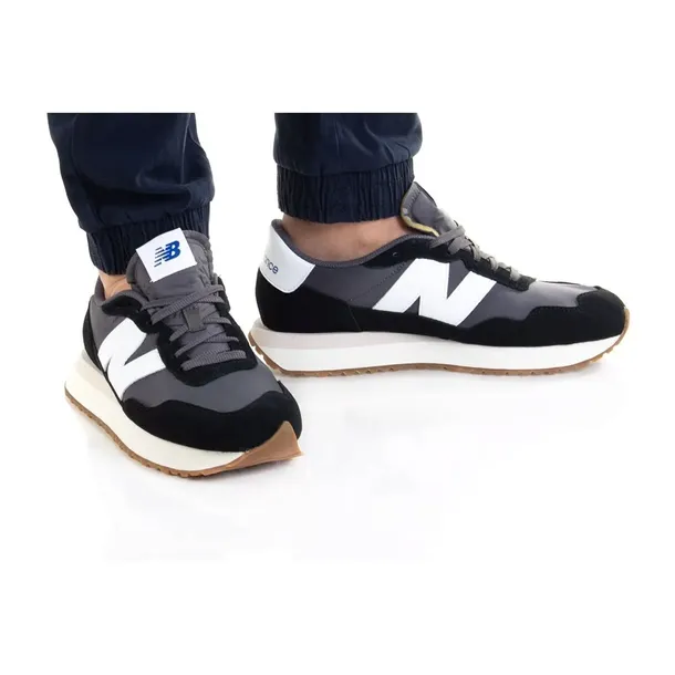 237-marka-new-balance