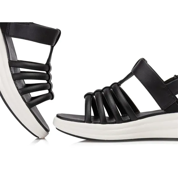 drift-ease-marka-clarks