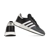 marathon-tech-marka-adidas