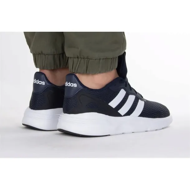 nebzed-kod-producenta-gx4276-marka-adidas