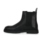 mike-cow-leather-black-marka-vagabond