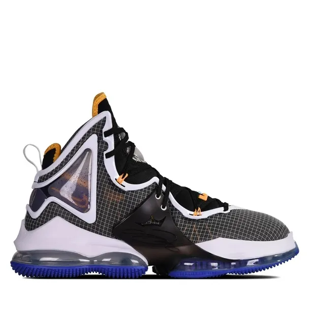 lebron-19-hardwood-classic