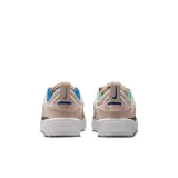 burnside-marka-nike