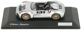 modelik-1-43-samochodu-porsche-vision-spyder-stan-nowy