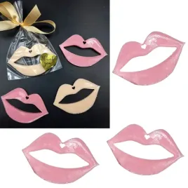upominek-dla-klientow-usta-kiss-thank-you-naklejka-bs003456