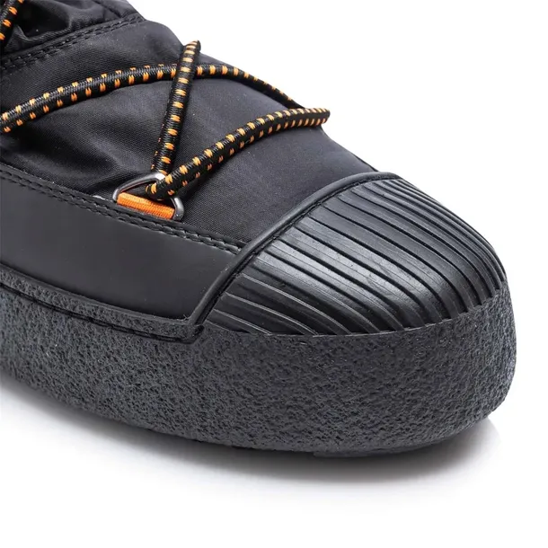 ltrack-polar-marka-moon-boot