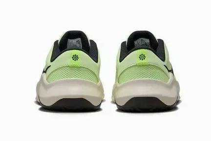 m-legend-essential-3-nn-marka-nike-kod-producenta-dm1120700