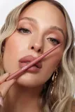 non-transfer-gel-lipliner-marka-bez-marki
