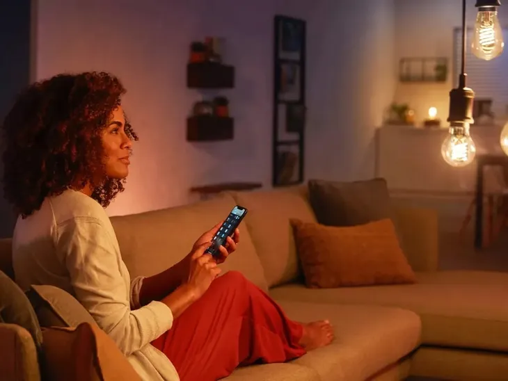 philips-hue-inteligentna-zarowka-a60-e27