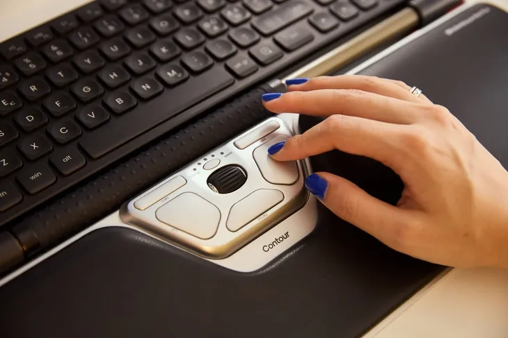 contour-design-rollermouse-red-plus-wired