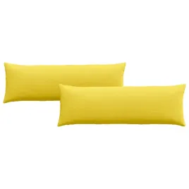 poduszki-na-sofe-w-kolorze-jasnozoltym-eleganckie-i-funkcjonalne-2-s