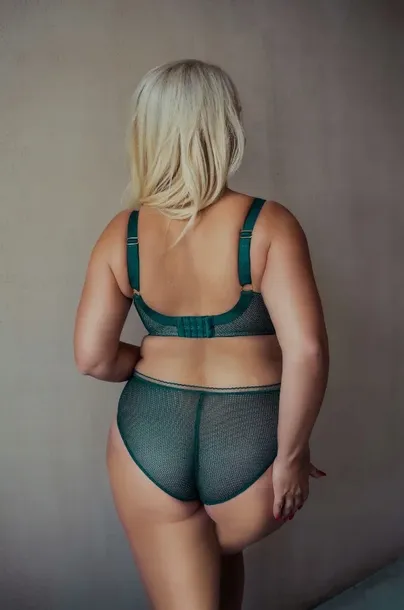 biustonosz-essence-soft-plunge-krisline-85e-rodzaj-miekki