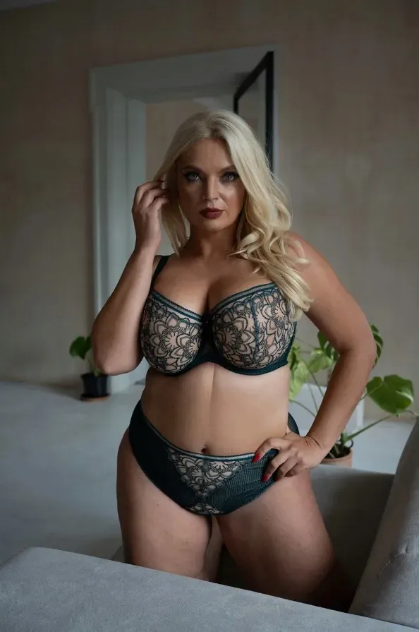 biustonosz-essence-half-cup-soft-krisline-70f-stan-nowy