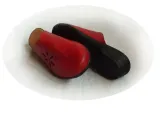 skorzane-czerwone-klapki-tegosc-h-37-plec-produkt-damski