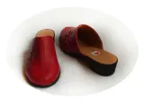skorzane-czerwone-klapki-tegosc-h-37-cechy-dodatkowe-azurowe-oddychajace