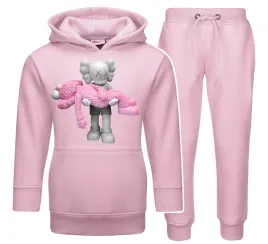dres-dzieciecy-kaws-producent