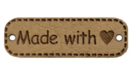metka-naszywka-made-with-ekoskora-35x12-mm-d41