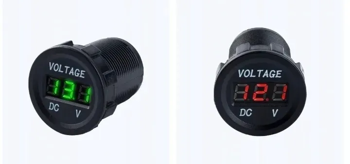 samochod-woltomierz-ladowarka-2x-usb-2a-panel-2w1