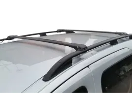 nissan-primastar-opel-vivaro-renault-trafic-bagaznik-belki-na-relingi-mocny