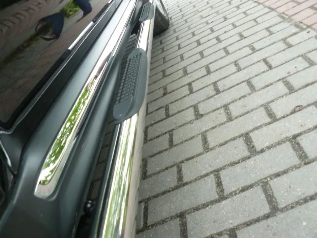 dacia-duster-orurowanie-stopnie-boczne-boki