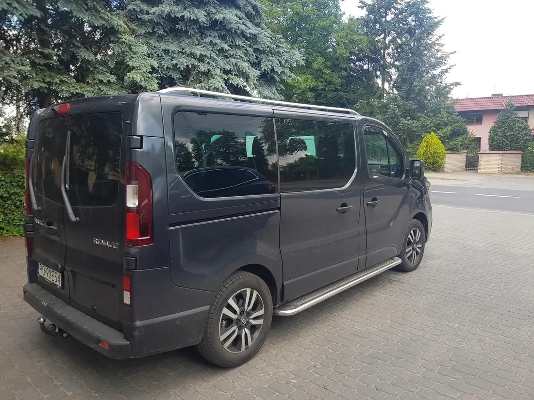 opel-vivaro-renault-trafic-orurowanie-stopnie-boki-stan-nowy