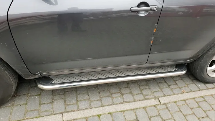 land-rover-range-r-vogue-sport-stopnie-orurowanie-produkt-wprowadzony-do-obrotu-na-terenie-ue-przed-13-12-2024-tak-stan-nowy-producent-erk