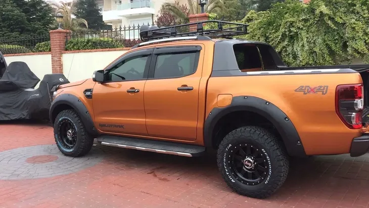 range-rover-discovery-evoque-platforma-bagaznik-stan-nowy-material-wykonania-stal