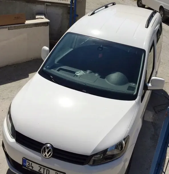 vw-caddy-maxi-2021-relingi-dachowe-bagaznik-waga-z-opakowaniem-5-kg