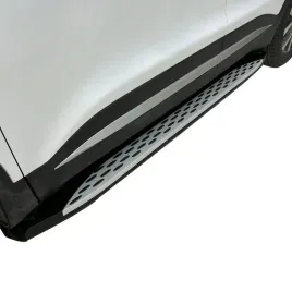 hyundai-santa-cruz-2022-orurowanie-boczne-stopnie-ladne-wytrzymale