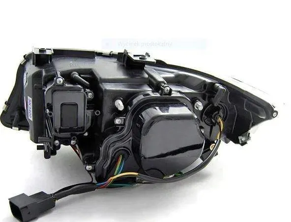 lampy-reflektory-bmw-e90-e91-05-08-chrome-ringi-3d-wersja-europejska