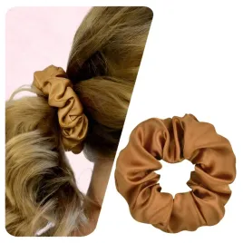 gumka-do-wlosow-satynowa-scrunchies-brazowa-bezpieczna-z-polyskiem-wygodna