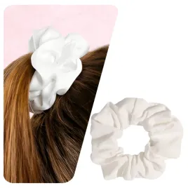 gumka-do-wlosow-jak-jedwab-scrunchies-biala-bezpieczna-frotka-wygodna-duza