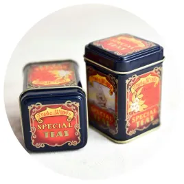 puszka-metalowa-na-herbate-kawe-mala-granatowo-czerwona-na-25g-special-teas
