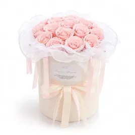 flower-box-bukiet-zapachowych-kwiatow-mydlanych-w-pudelku-led-18szt-buk3